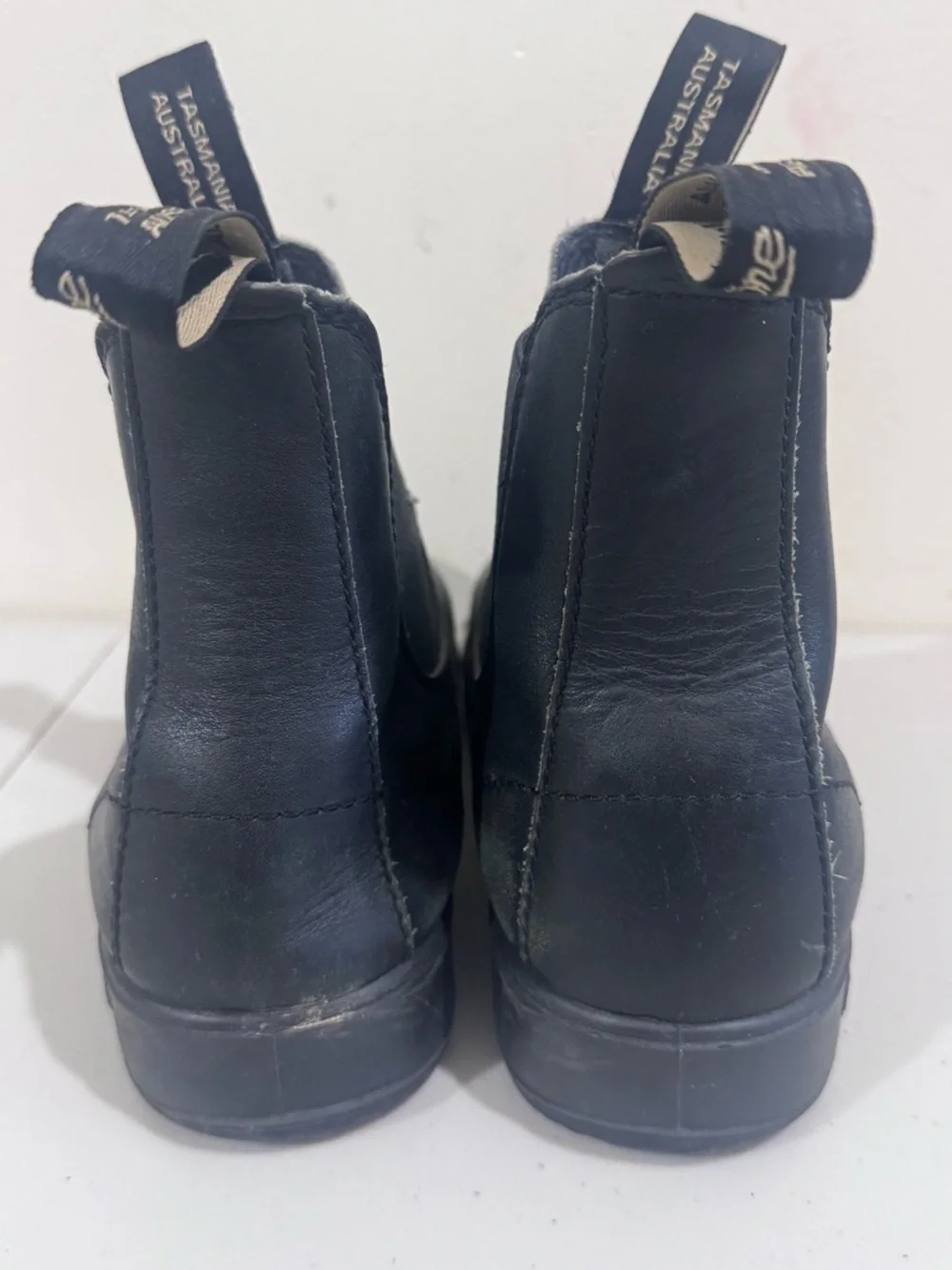 Blundstone Men's Black Chukka Boots - Pull-Tab Slip-On